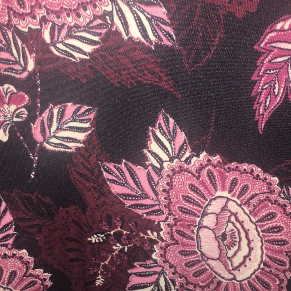 Acting Pro Floral Open Front Vest with Pockets Size Small - Picture 2 of 3